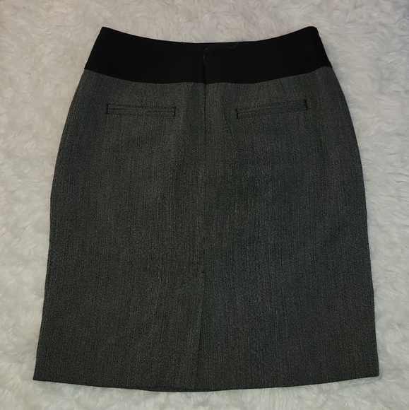 ***5/25*** Worthington Skirt - Picture 5 of 5